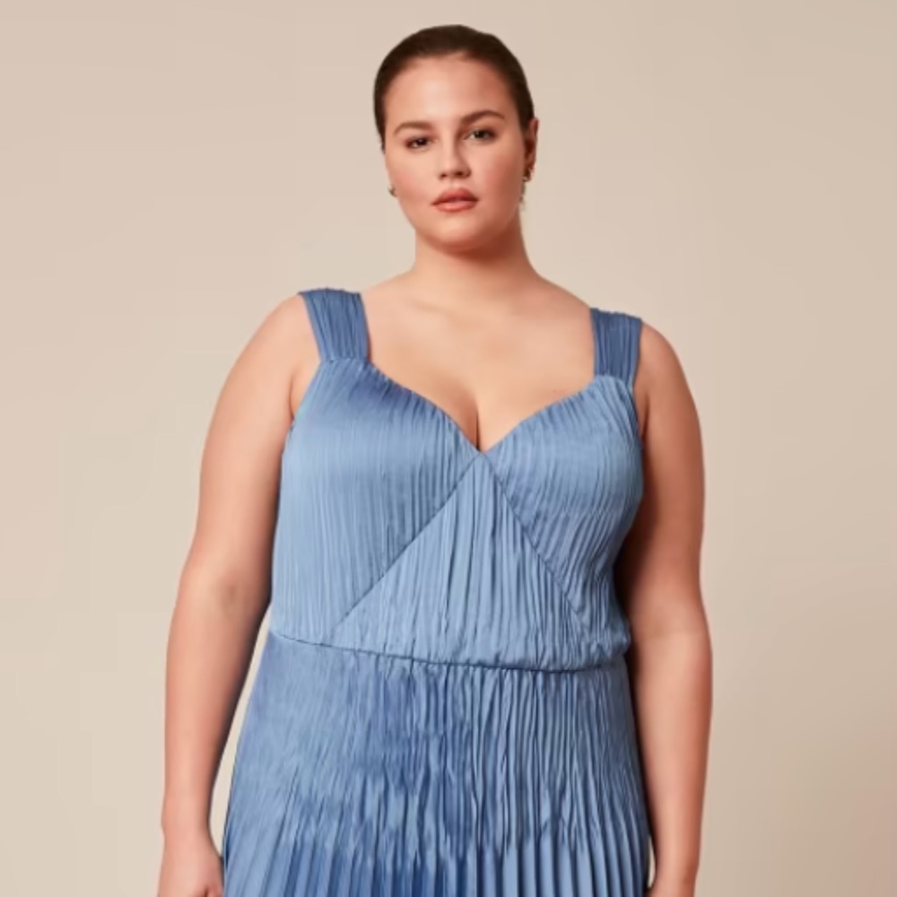 Vince V-Neck Pleated Blue Midi Slip Dress Size 2X